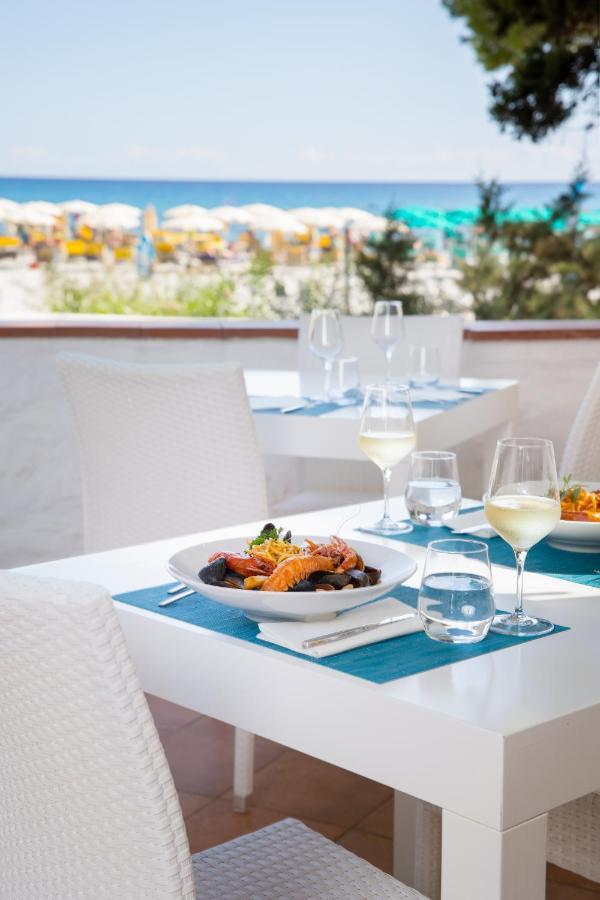 Tirreno Resort Cala Liberotto Extérieur photo