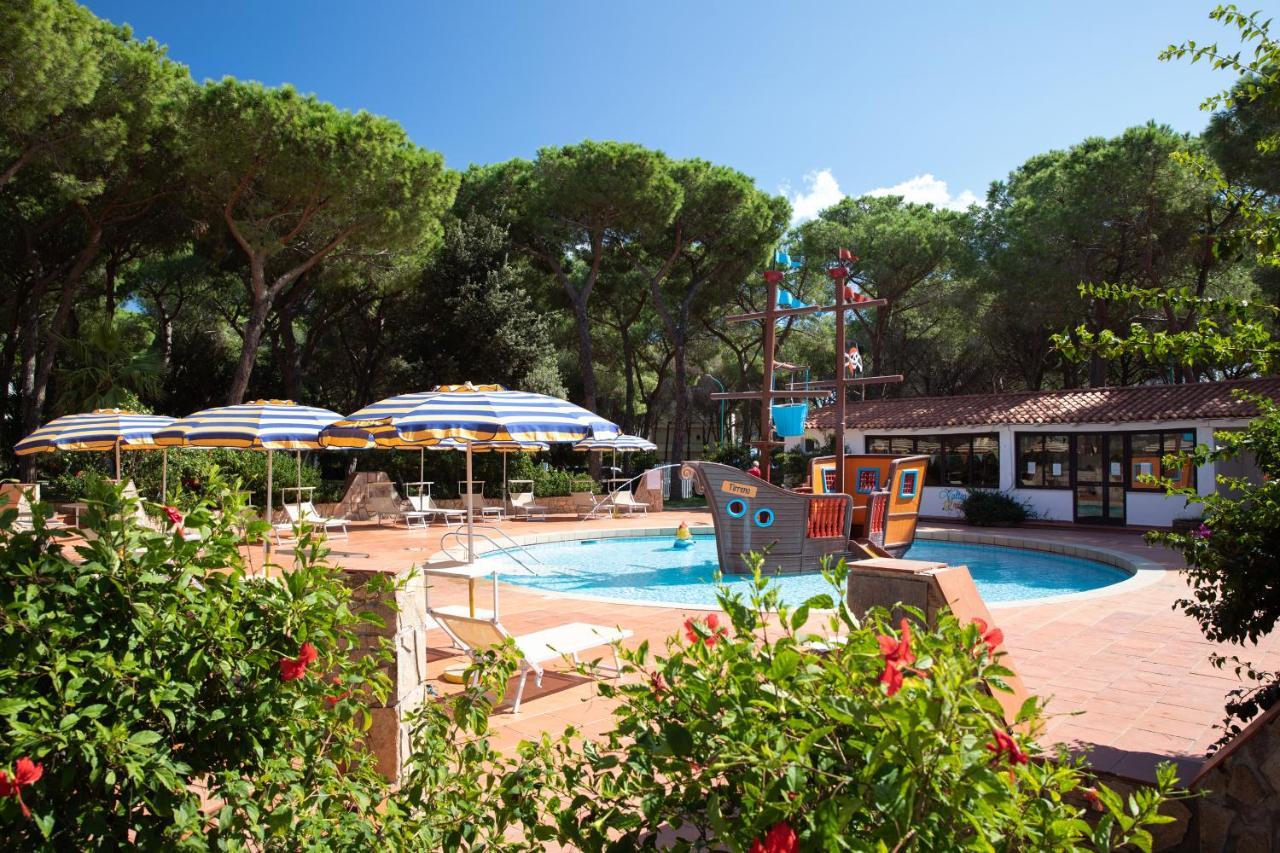 Tirreno Resort Cala Liberotto Extérieur photo