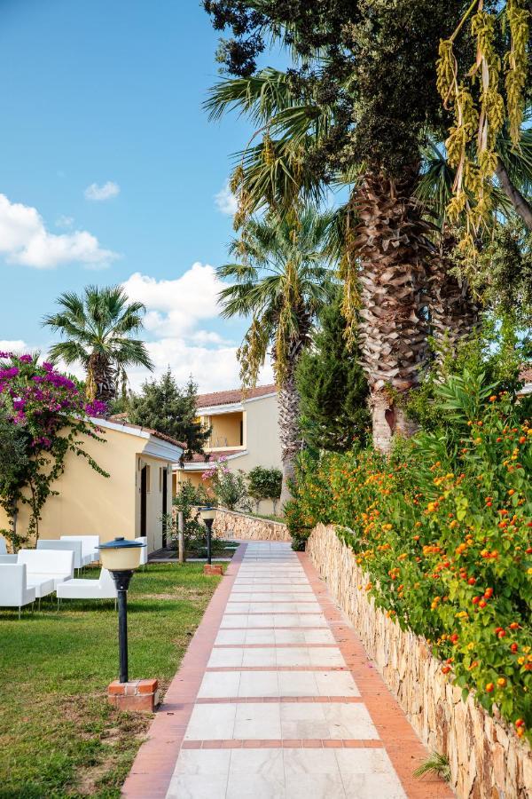 Tirreno Resort Cala Liberotto Extérieur photo