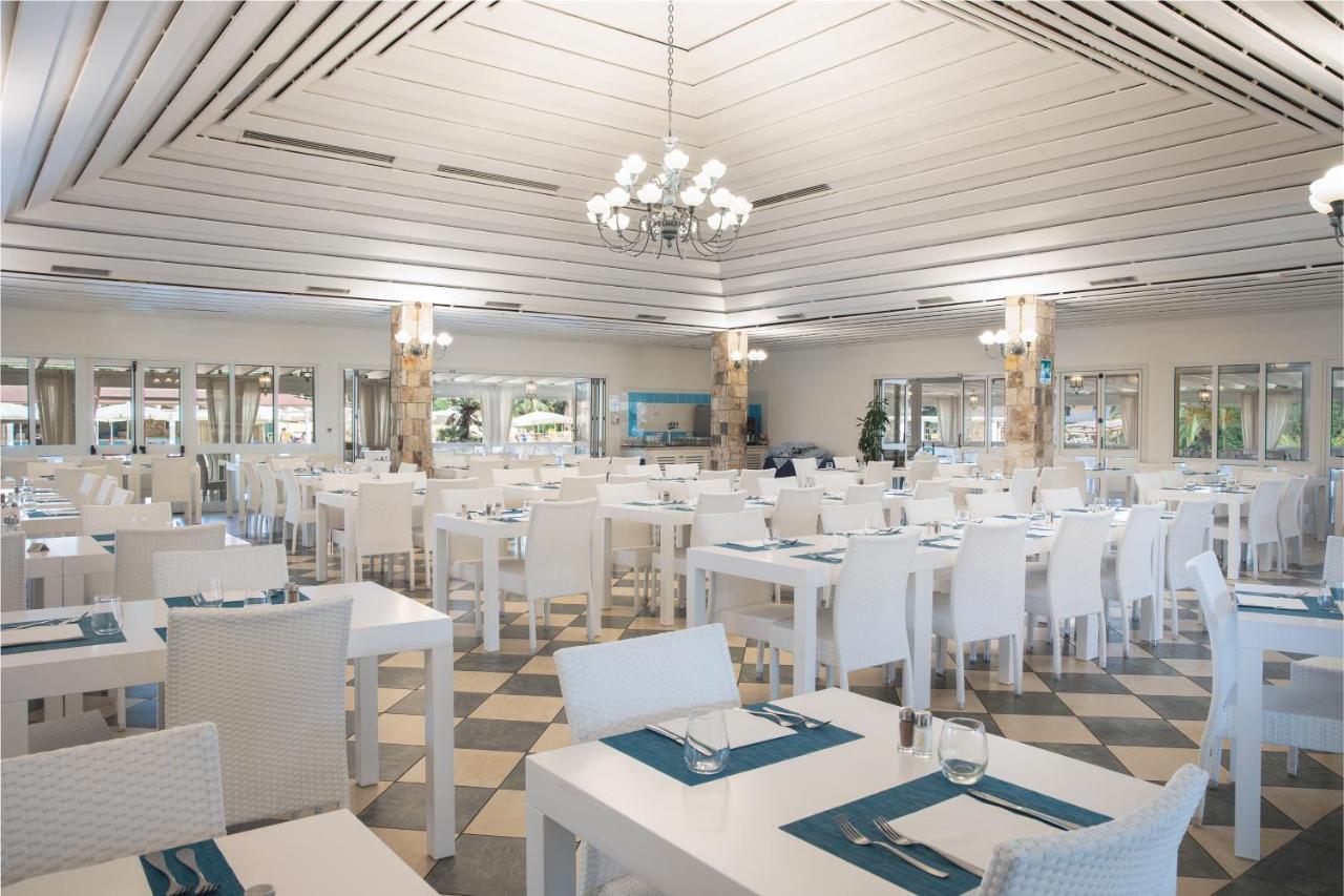 Tirreno Resort Cala Liberotto Extérieur photo